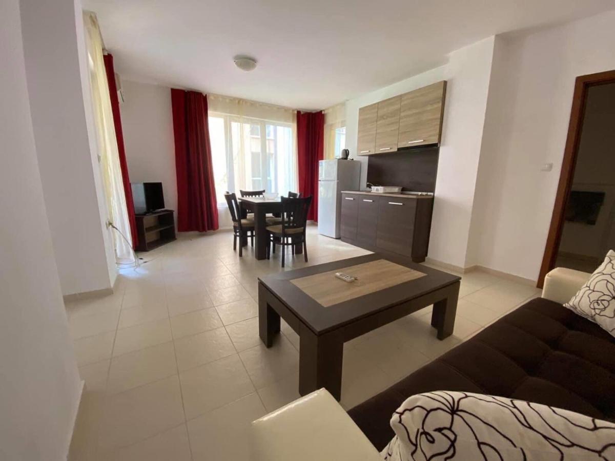 Sunrise Apartments, Pomorie Buitenkant foto